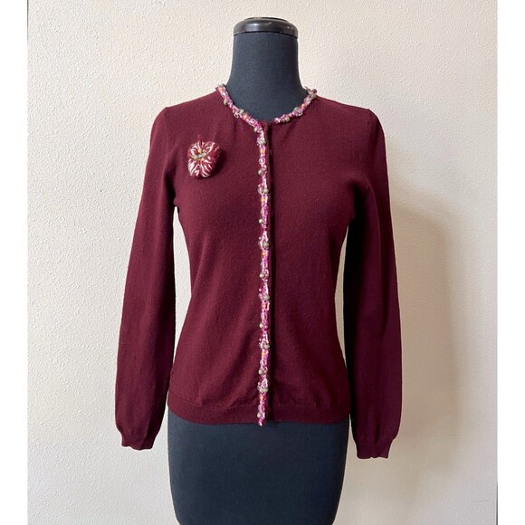 Vintage Italian Wool Cardigan Sweater Medium Burgundy Beaded Trim Flower Brooch - Picture 3 of 6